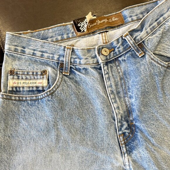 5ive Jungle & Co Women's Jean Shorts (6) - Picture 4 of 9